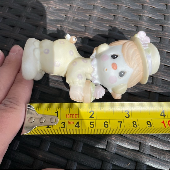 Precious Moments #12238/D” Clown Figurine (1984) - Picture 15 of 15